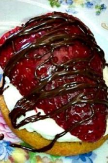 a Strawberry Cookie Tart on a plate.