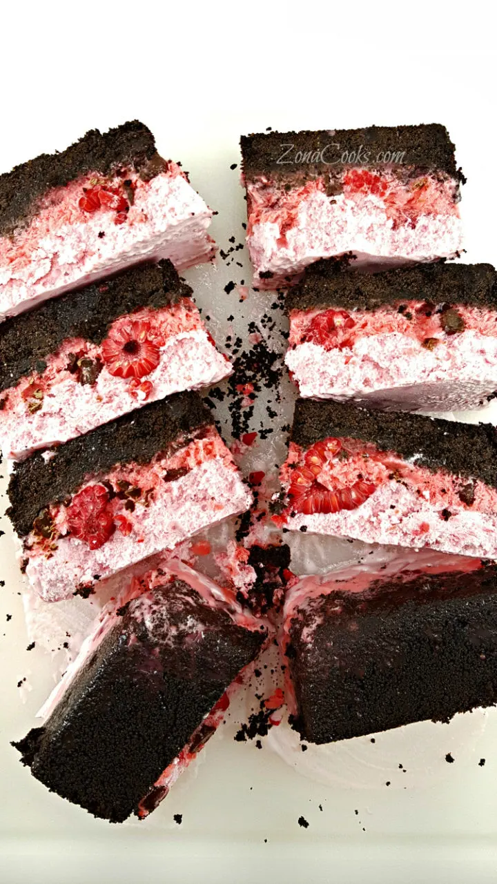 oreo freezer cake on a cutting board.