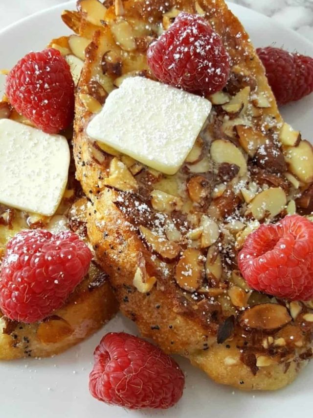 25 Minute Almond Raspberry French Toast