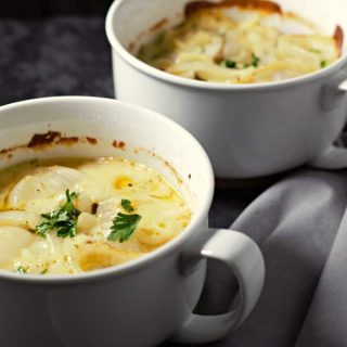 Creamy Au Gratin Potatoes