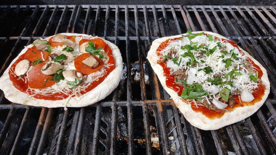 Easy Grilled Pizza with 15 Minute Dough • Zona Cooks