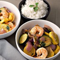 Low-Carb Skillet Garlic Zucchini Shrimp Recipe