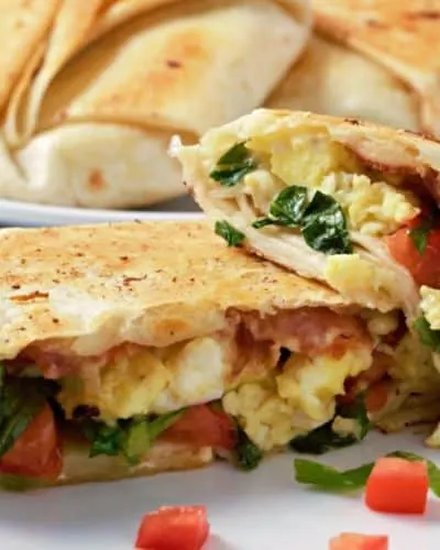 Breakfast Crunchwraps