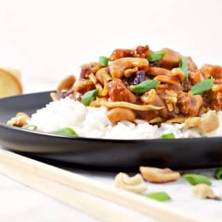 Easy Crockpot Cashew Chicken