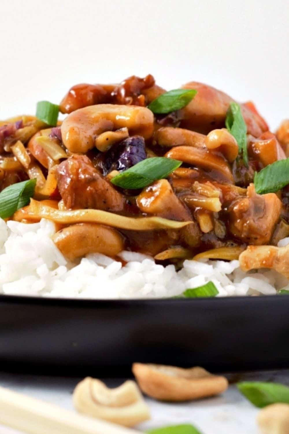Easy Slow Cooker Cashew Chicken • Zona Cooks