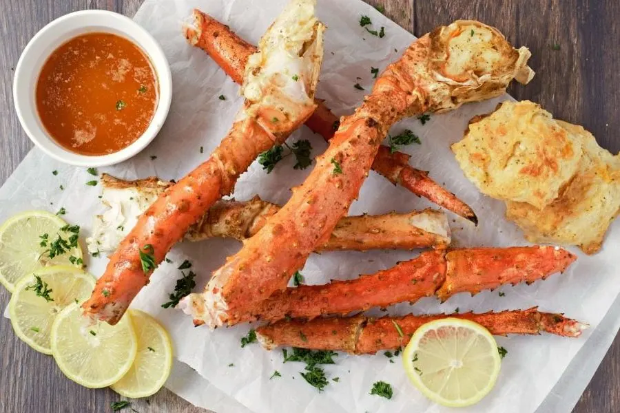 Easy Baked Crab Legs with garlic butter dipping sauce