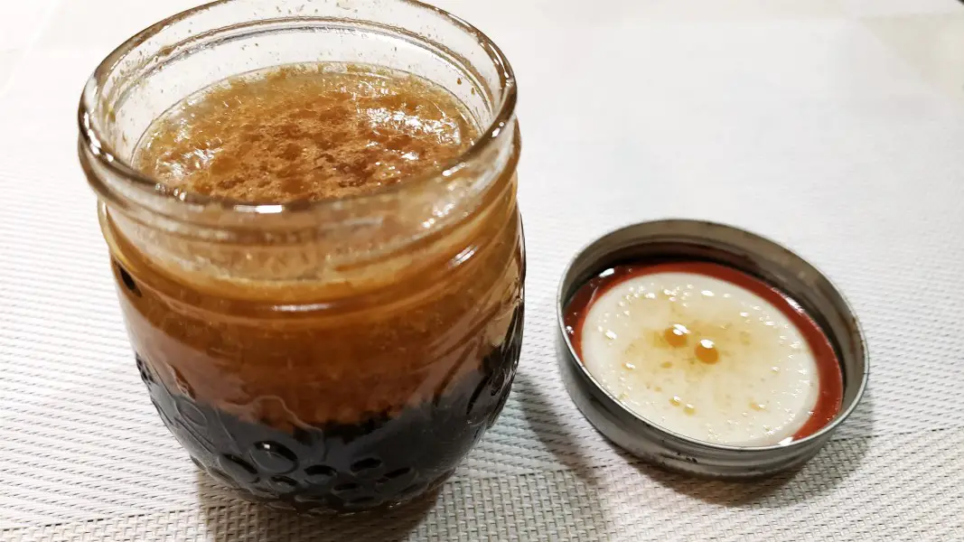 Asian ginger dressing in an 8 oz jar with lid