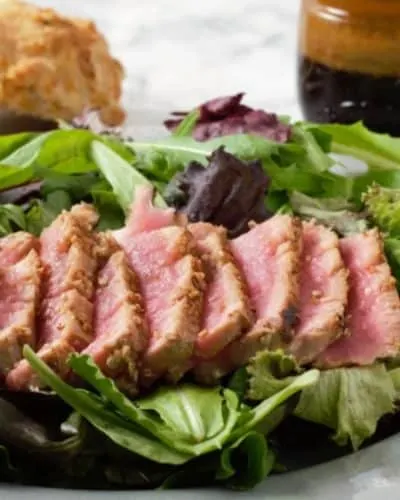 Seared Tuna Salad