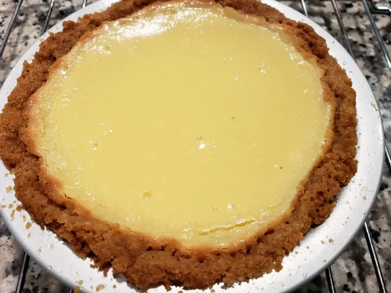 lime pie cooling on a rack