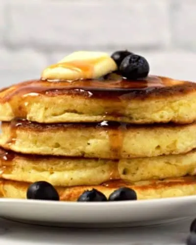 Easy Fluffy Pancakes for Two
