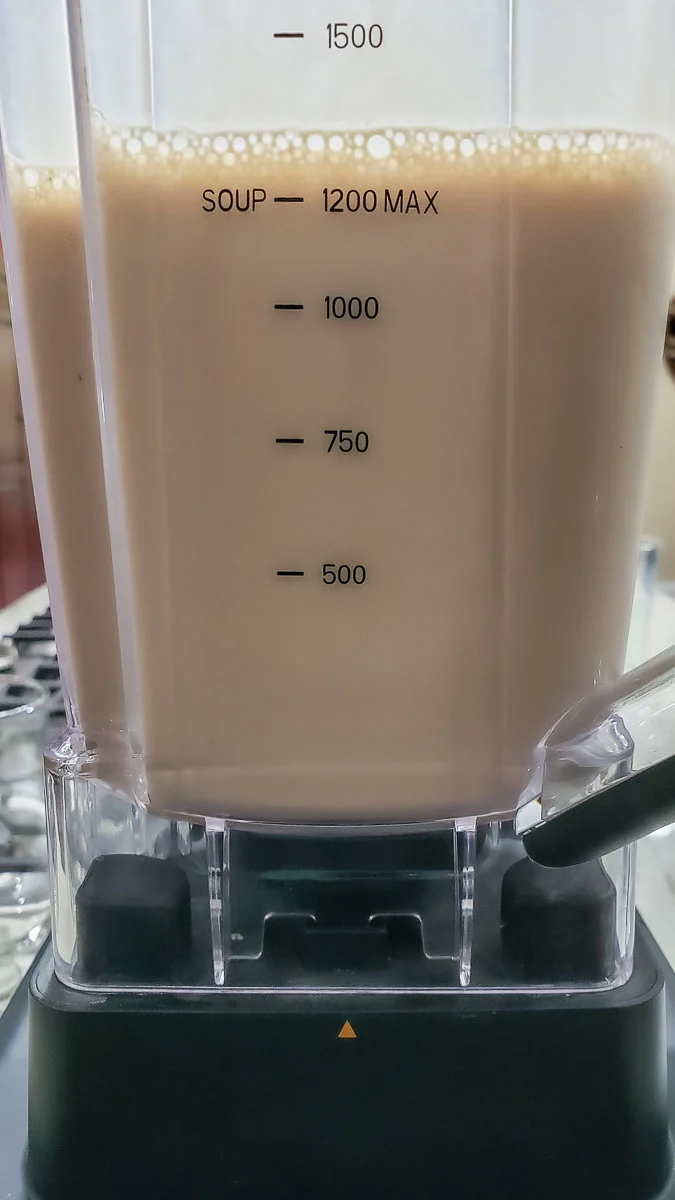 a blender with blended Arby's copycat Jamocha shake mixture inside.