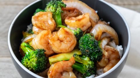 Shrimp and Broccoli Stir Fry with Thai Sweet Chili (20 min) • Zona Cooks