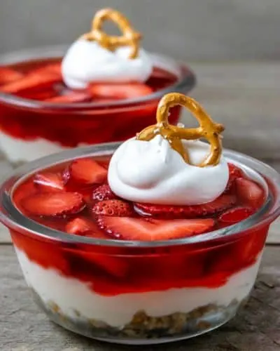 Strawberry Pretzel Salad