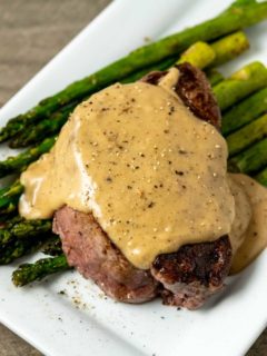 cropped-Filet-Mignon-and-Bourbon-Sauce-Recipe-for-Two-9.jpg