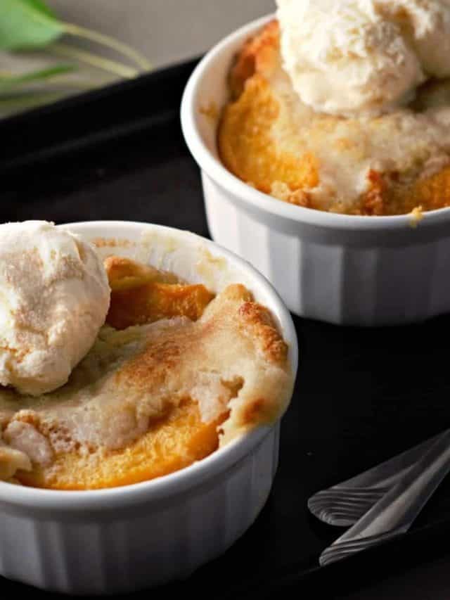 Easy Mini Peach Cobblers