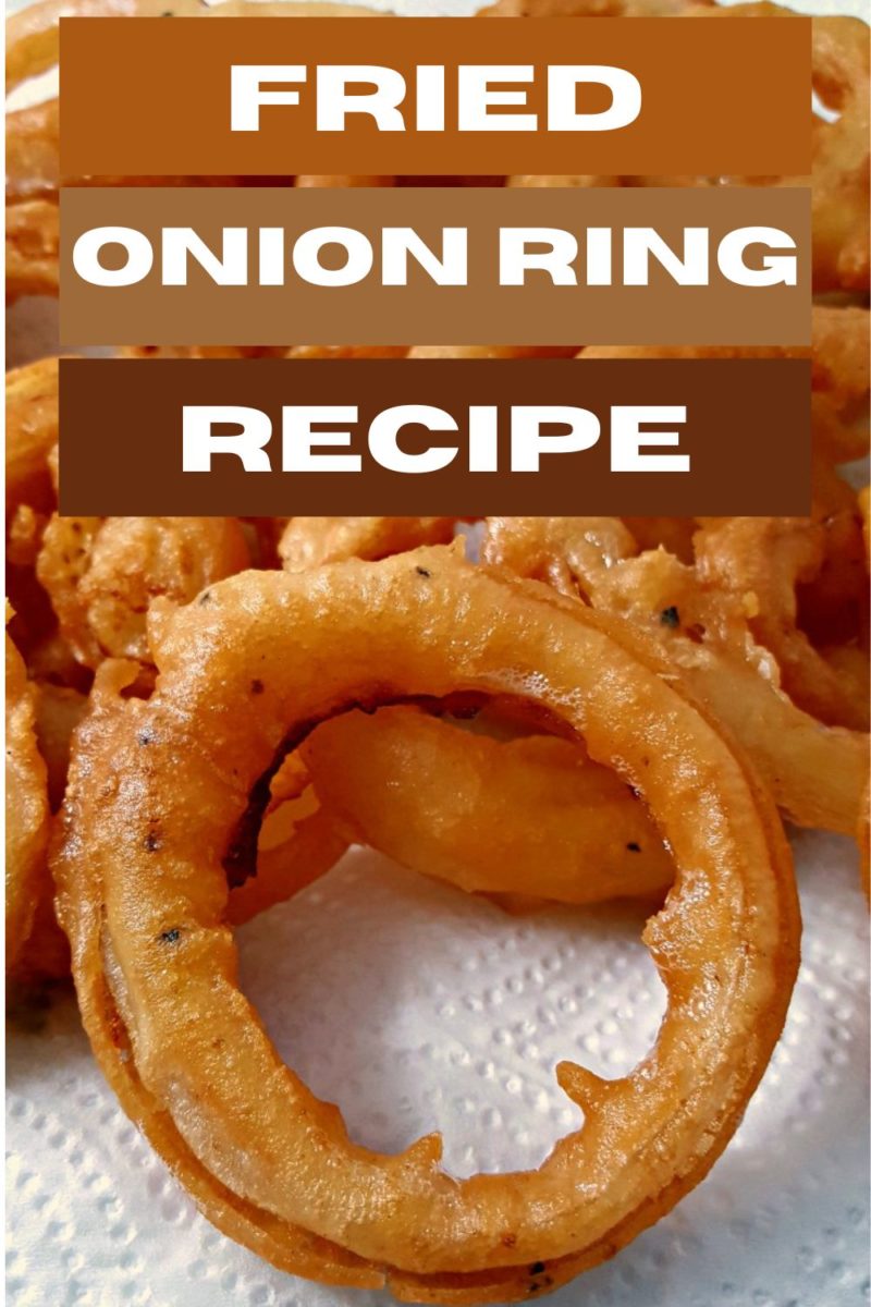 Fried Onion Rings on paper towel.