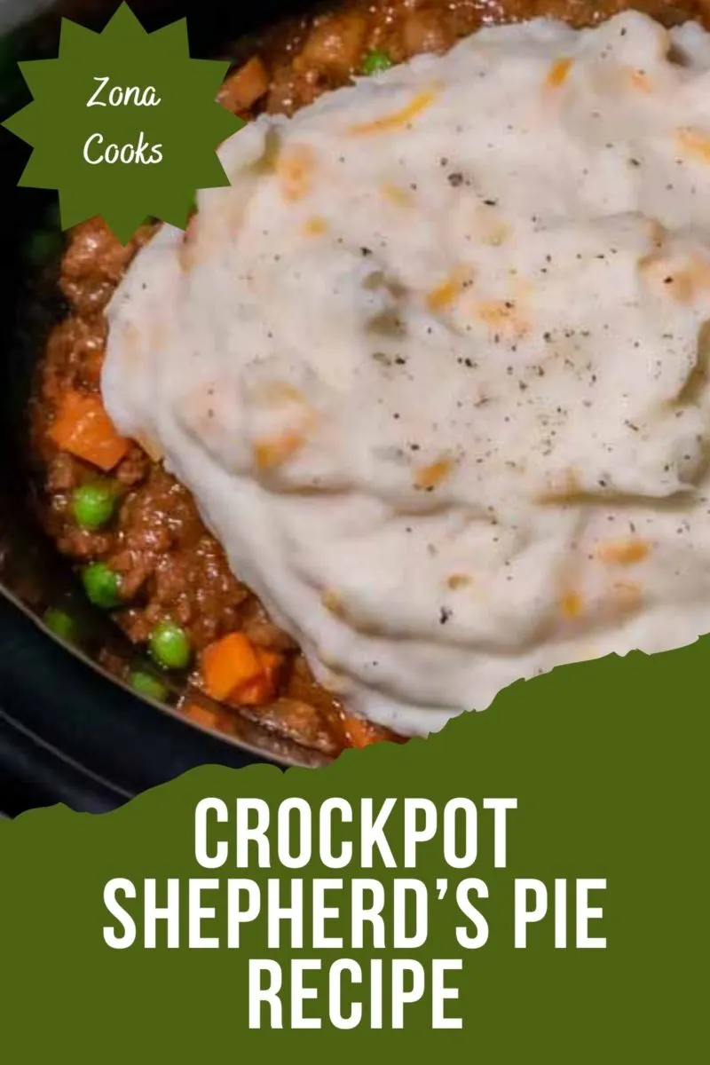 Crockpot Shepherd’s Pie in a slow cooker.